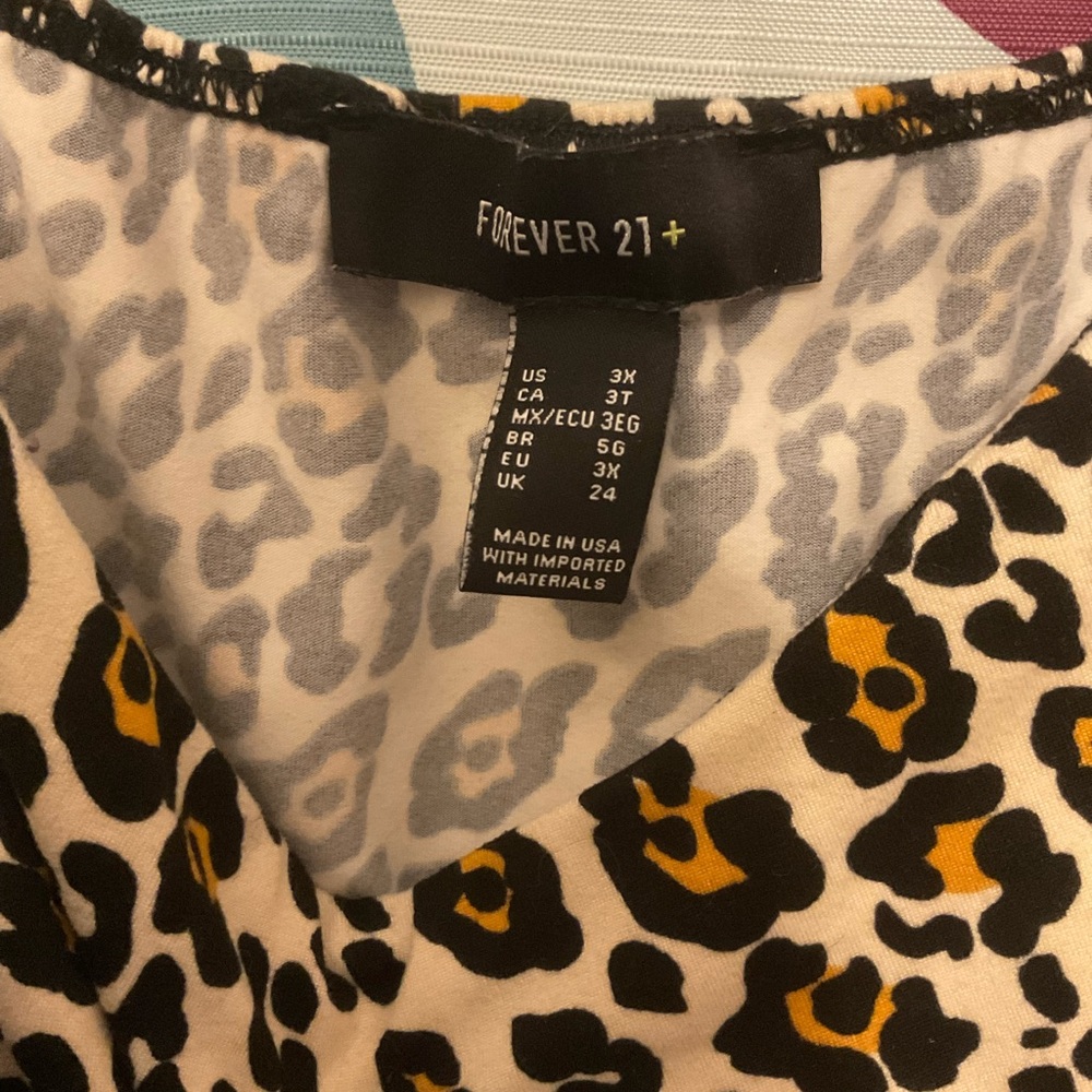 Crop Top Tank With Ruffles - Picture 5 of 5
